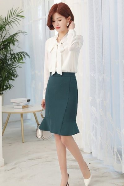 Đồng phục công sở – Chân váy ôm màu rêu 03