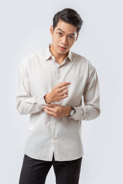 Đồng phục công sở – Áo sơ mi nam dài tay sọc trắng màu ghi 35