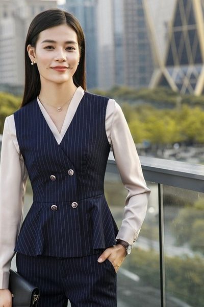 Đồng Phục Công Sở-Áo Gile Nữ Màu Xanh Kẻ Sọc 51