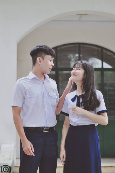 Đồng phục học sinh sinh viên – Đồng phục học sinh cấp III váy xanh dương, áo sơ mi ngắn tay 91